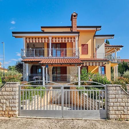Apartament Haus Ana Poreč Zewnętrze zdjęcie