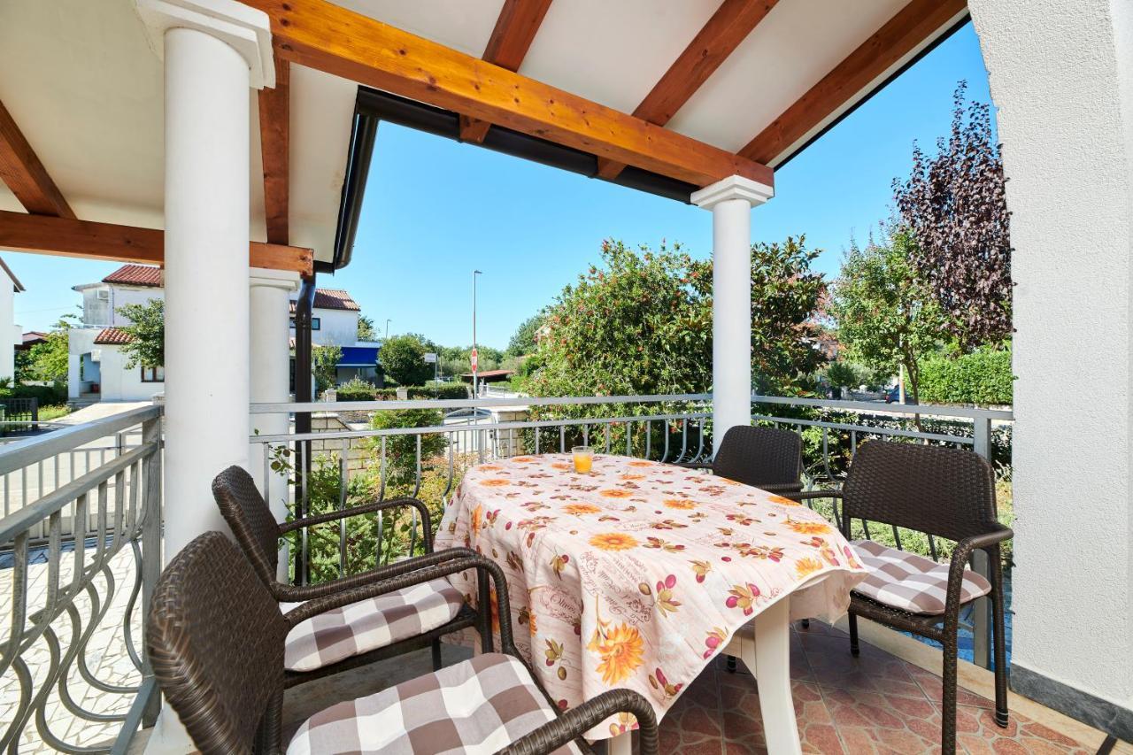 Apartament Haus Ana Poreč Zewnętrze zdjęcie