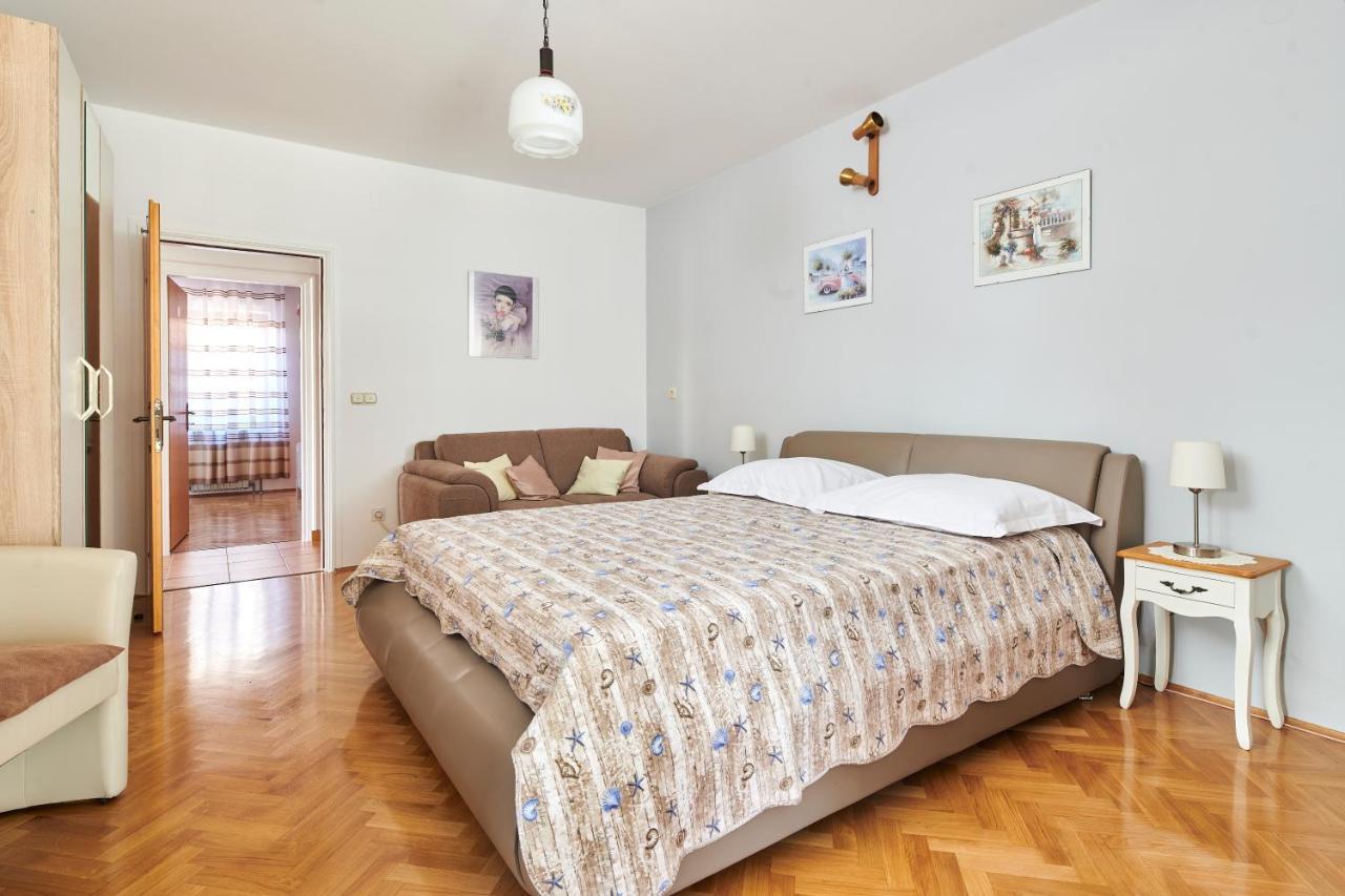 Apartament Haus Ana Poreč Zewnętrze zdjęcie