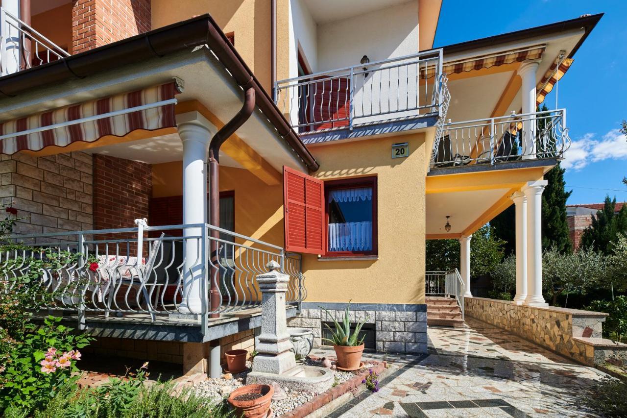 Apartament Haus Ana Poreč Zewnętrze zdjęcie